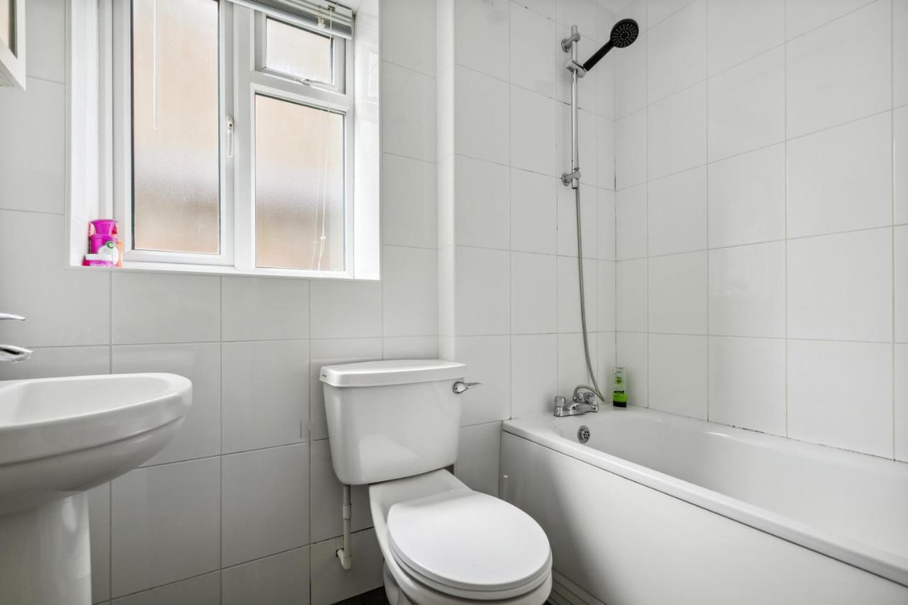 Cozy Wimbledon Apartment 伦敦 外观 照片