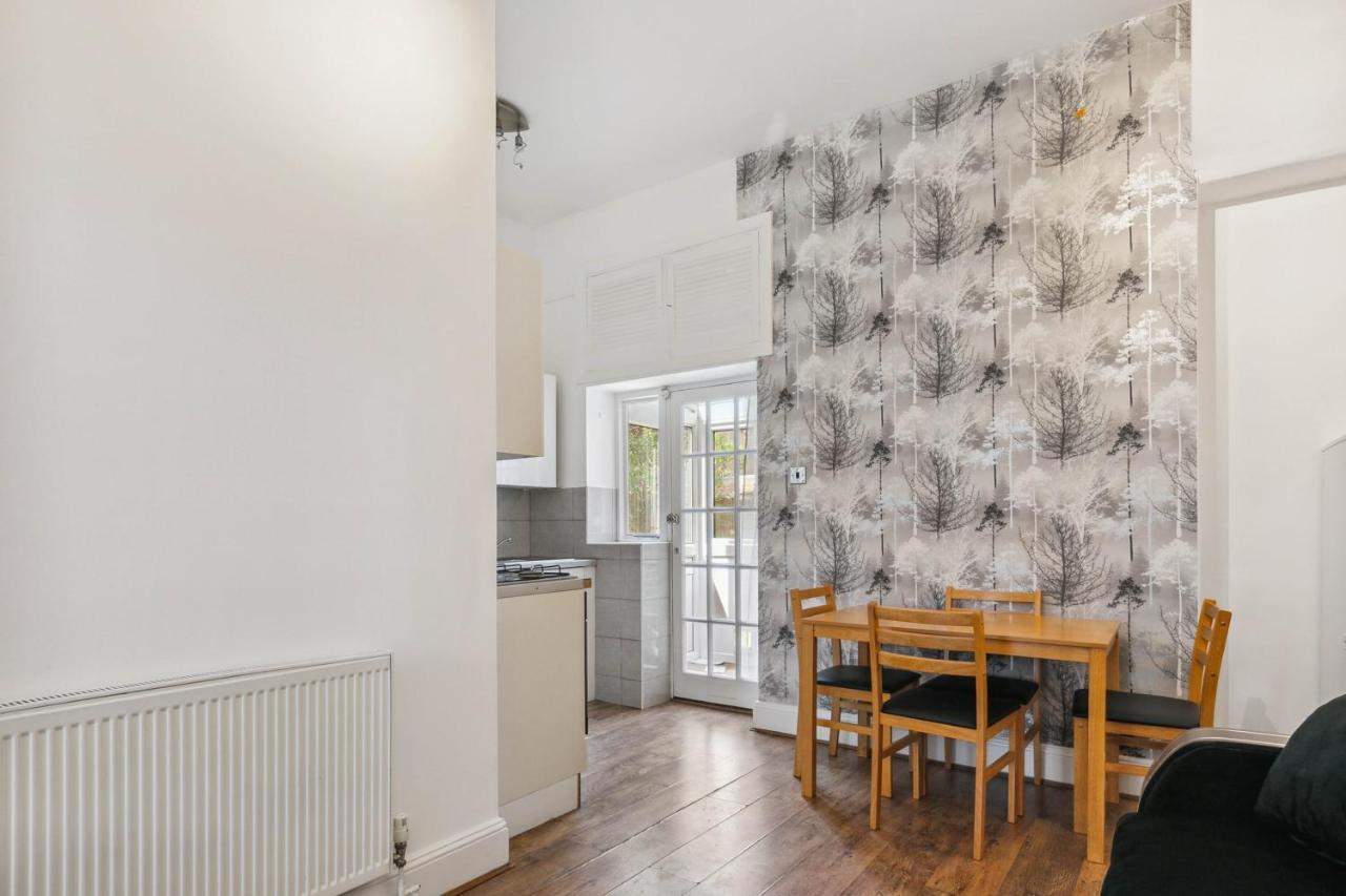 Cozy Wimbledon Apartment 伦敦 外观 照片